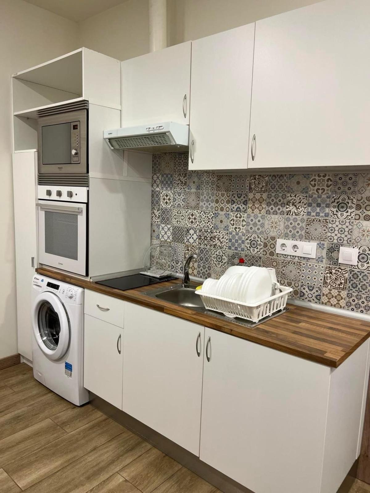 Pradalongo Apartment Madrid Bagian luar foto